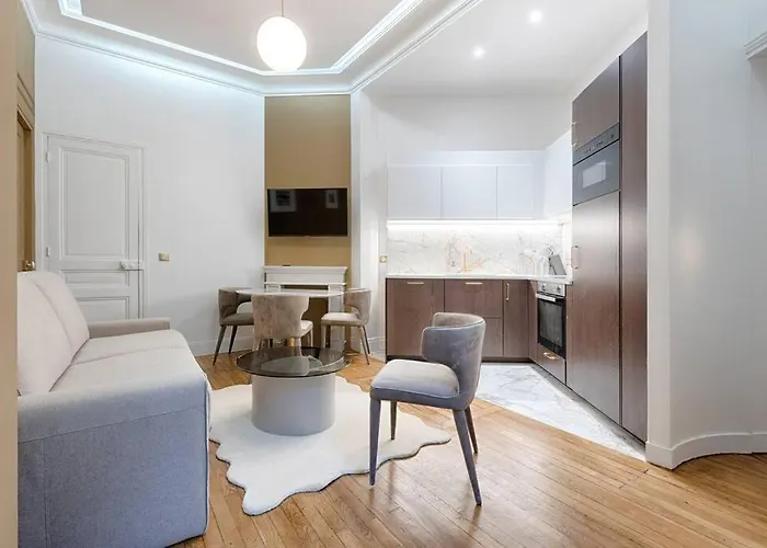 Apartment Mykeypers Luxury Parisian Flat - Heart Of