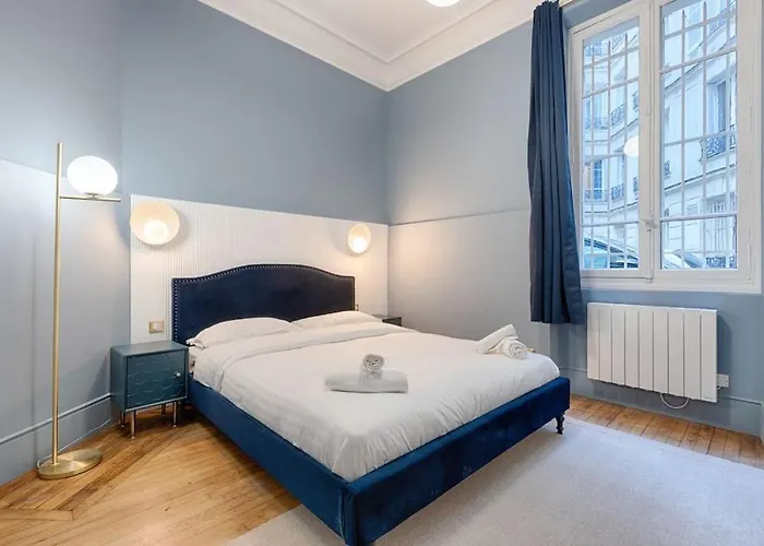 Mykeypers Luxury Parisian Flat - Heart Of Apartment *
